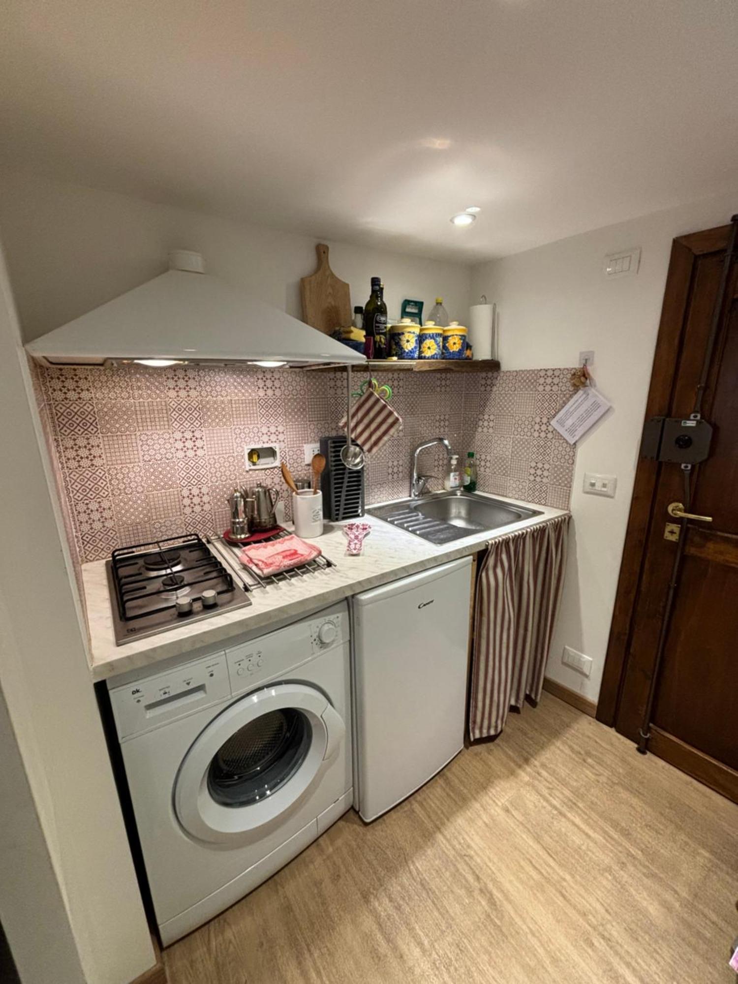 Appartement Trentapassidairolli à Gênes Extérieur photo